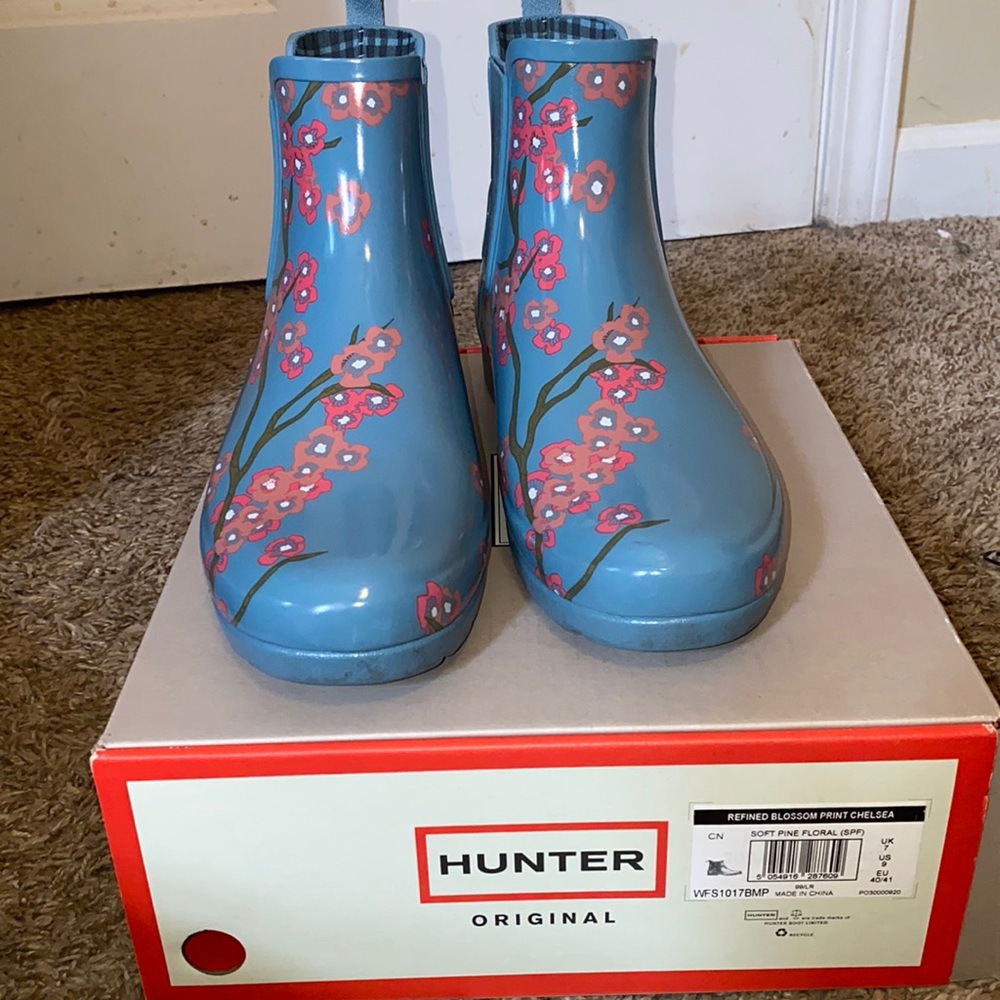 Women floral hunter boots